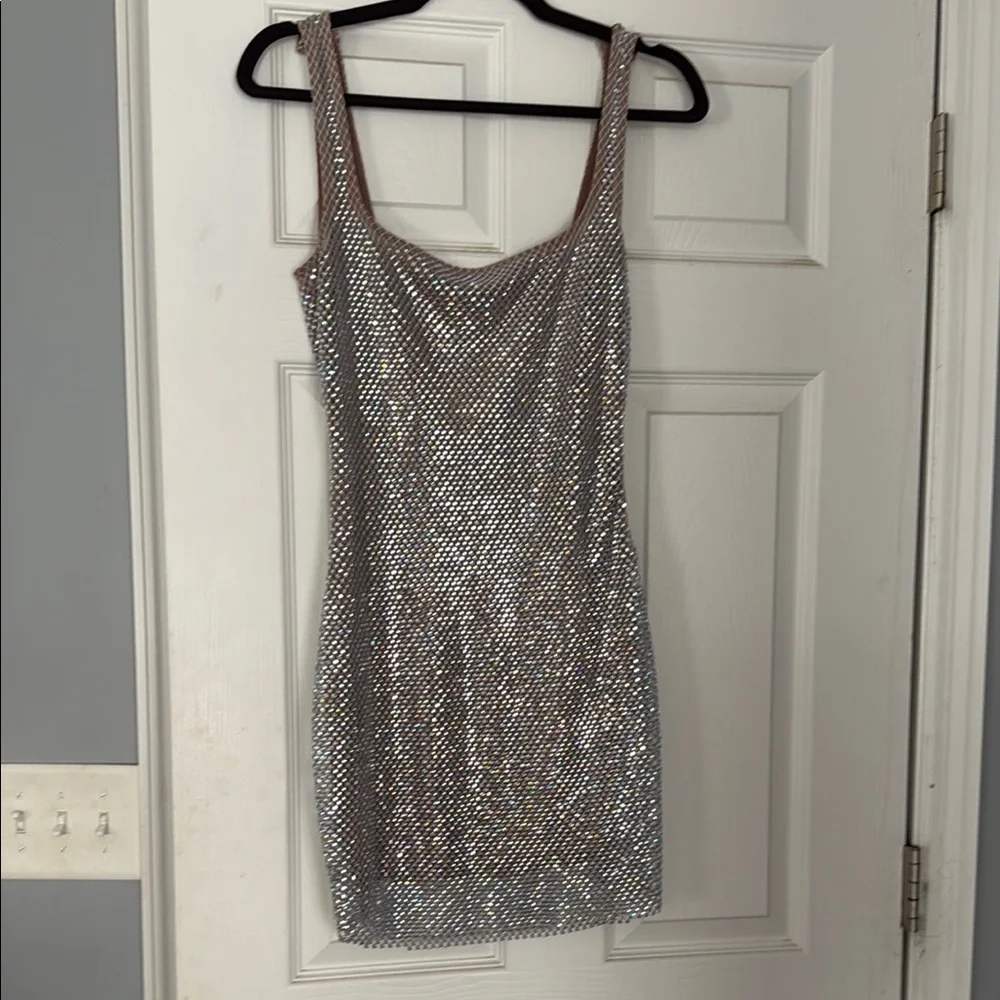 Silver Sequin Sleeveless Bodycon Mini Dress - Picture 1 of 7